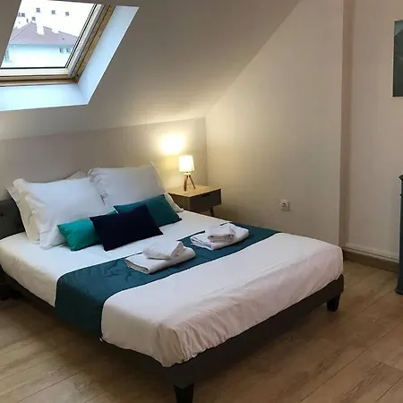 Le Coteau - Centre Ville, Jardin & Parking! Apartment *